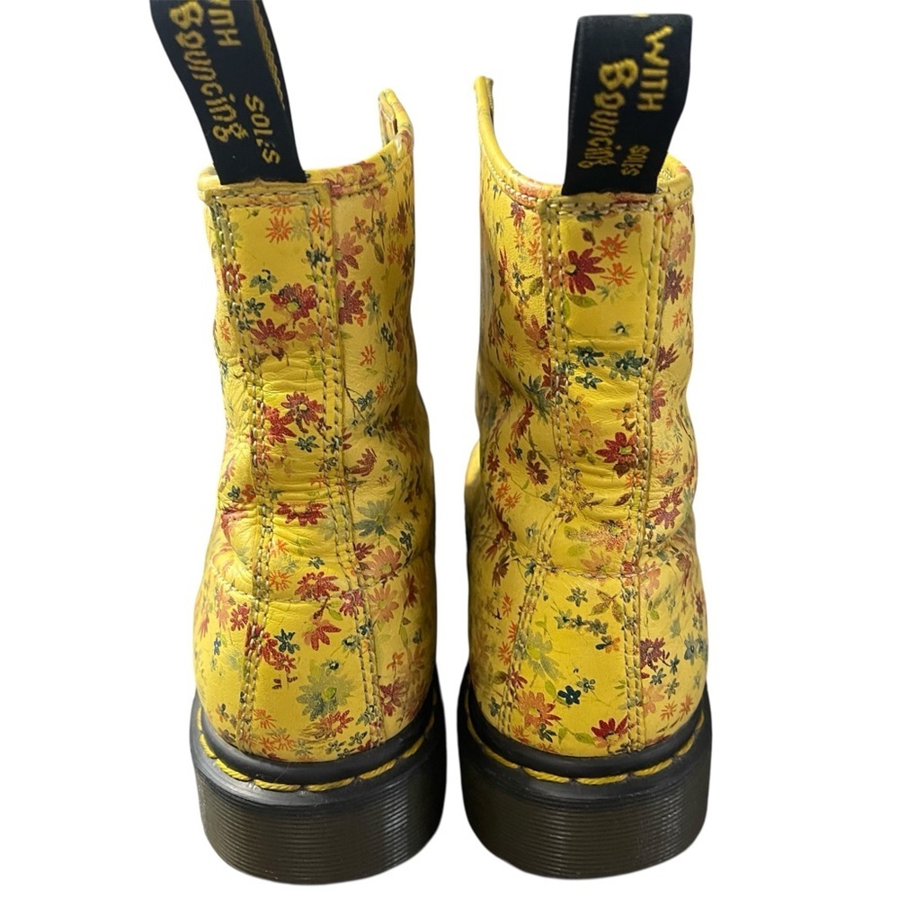 Dr. Martens 1460 Lace Up Leather Combat Boots Ditzy Floral, Size 7 - Picture 7 of 10